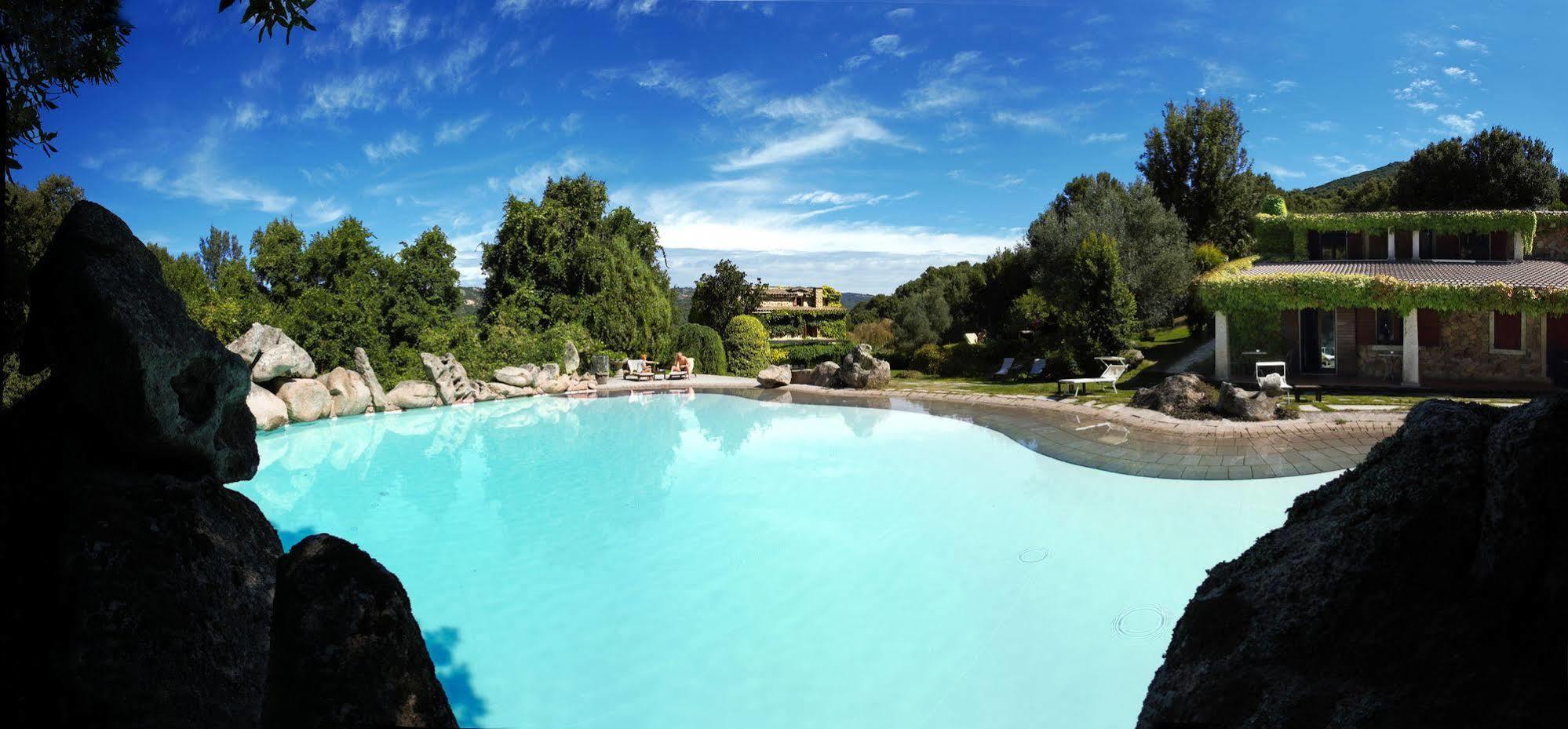 L'Agnata Di De Andre Boutique Hotel Tempio Pausania Ngoại thất bức ảnh